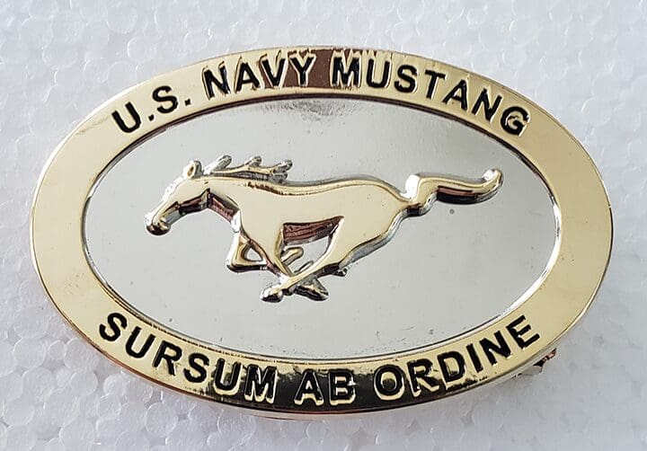 mustang belt buckle